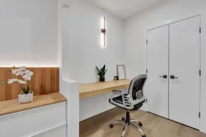 ”Cozy Urban Retreat space” - Image 4