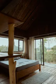 Quin House - Image 4