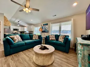 Beach house get away in Trenton, OH - Image 4