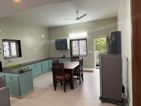 Achyuta Homestay 2BHK Luxury Flat 4 - Image 3