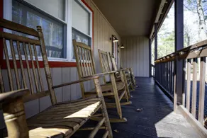 The Hideaway - quiet, comfy, convenient! - Image 2
