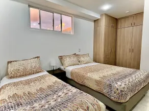 Brand new beautiful and quiet apartment, good location - Image 2