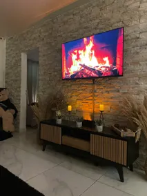 BY Neptune - Rustic Apartment with Jacuzzi - Image 3