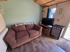 Willow Corner Cabin - Image 4