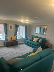 3 bed flat 10 mins to Alton Towers Sleeps 6-8 people - Image 3