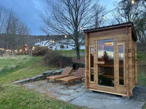 Meadow Suite | Mountain Views & Sauna - Image 3
