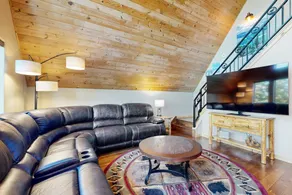 Rustic 2BR | Deck | Modern Amenities - Image 3