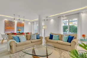 Casa Bella by Finest Rentals - Image 2