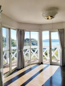 Ultra Private Off Grid Island Villa Near the Beach Mandarin Farm Setting - Image 2