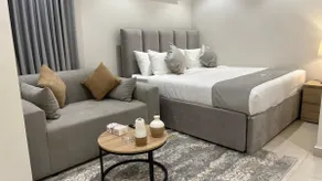Modern studio in Al Nakheel neighborhood, E13 - Image 2