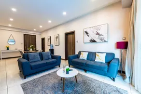 El Mufasa Skynest - Urban Luxury with Balcony, Infinity Pool, Gym & Sauna - Image 4