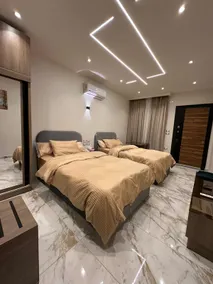 Deluxe Studio Two beds - Image 3