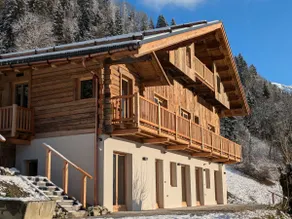 Lodge – View – 4 bedrooms – 2 bathrooms – 10 - Image 4