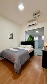Studio 7 | Air-conditioned | Complete - Image 3