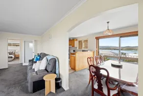 Spectacular views 4 rooms 2 bathrooms 7 beds 10 pp - Image 5