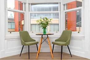 Harrogate Self Catering -Kings Suite-Private Parking-Overlooking H-C-C - Image 3