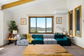 Stylish 7bedrooms 3bathrooms 12 beds Mountain View - Image 2