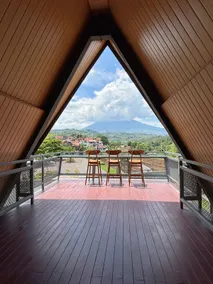 Bale RW: 3 bedroom villa in the heart of Garut - Image 3