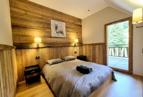 Exceptional Apartment at the Foot of the Slopes - Image 5
