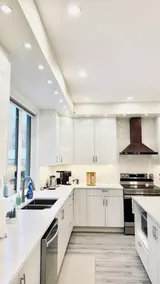 Spacious 3Story|Sleeps 8|Near Roger, UofA&more - Image 3