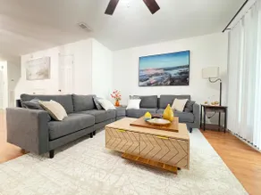 Heart of Mandarin 2 Bedroom Townhouse - Image 2