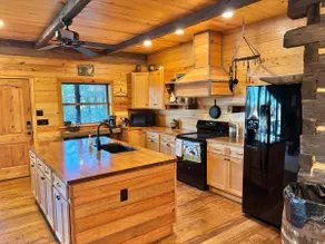 1850 Log House - Image 5