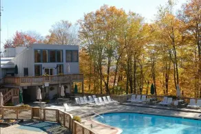 New LUXE Home Near Mt Snow | Hot Tub & Game Room - Image 4