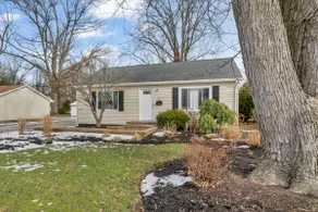 Charming Property Eastlake Ohio - Image 3