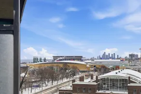 Cozy Fort York 1BR by Lake, RBC theater + Parking - Image 4