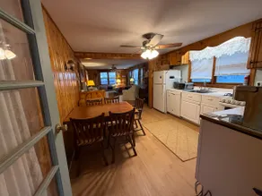 Beach Haven Vintage - Bayview & 4 Blocks to Beach - Image 3