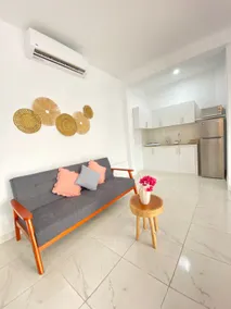 Air-conditioned suite/pool, kitchen-side ocean view - Image 5