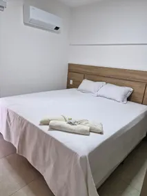 Apt 802 central and close to the Barreiro complex - Image 3