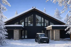 Black Villa · Aurora View Bath · Sauna · Lapland! - Image 2