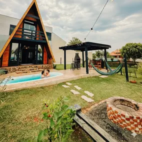 Chalet on the reservoir with private heated pool - Image 2