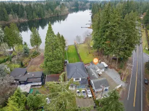 Newly Renovated Lake House - Image 5
