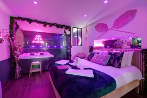 The Inseparable. Relaxation. Zen. Jacuzzi • Parking - Image 2