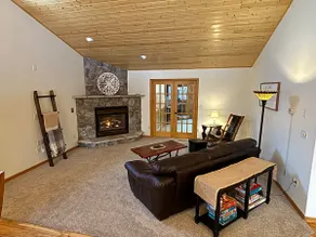 Tranquil Country Getaway-fitness space+near lakes - Image 4
