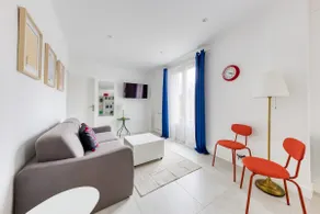 Le Kusama – Large 2-bedroom with terrace - Image 3