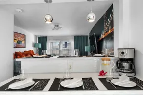 New York Modern Luxy Stay. - Image 5