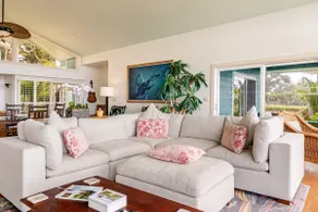 Grand Oceanfront Gated Estate on the Hamakua Coast - Image 4