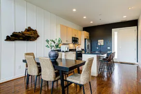 DERBY Ready! Stylish unit near Churchill Downs! - Image 2