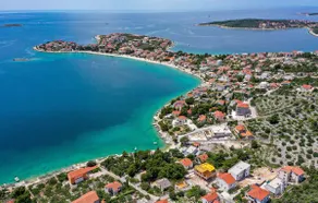 Modern villa near Trogir · Pool · 2 min to sea - Image 2