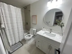 Apartment in Mississauga - Image 5