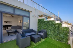 Penthouse | Sea-View Balcony & Workspace - Balluta - Image 3