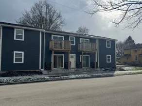 Beautiful NEW 2 Bedroom with FREE Laundry - Image 5