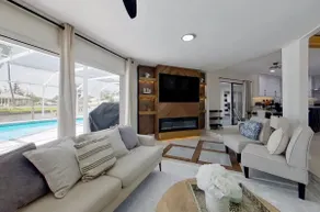 Waterfront Gulf Access-Pool, Firepit, Pet friendly - Image 5