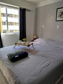 Renovated ocean-view flat in Ponta d'Areia - Image 2