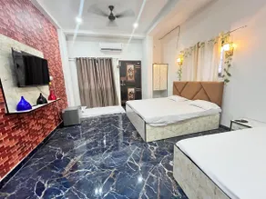 50% discount 3 km from kashi Vishwanath temple - Image 3