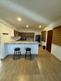 Comfortable and cozy in the center - Image 2
