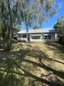 Blue Pot Cottage - Image 2